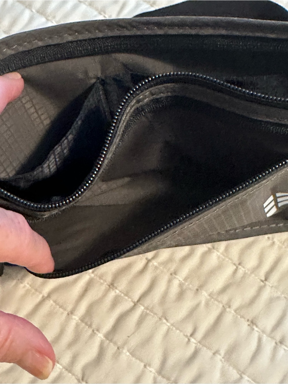ZeroGrid Fanny Pack - Picture 5 of 12